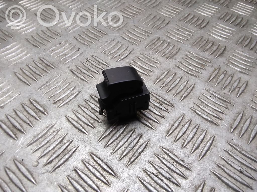Toyota Corolla Verso AR10 Electric window control switch 