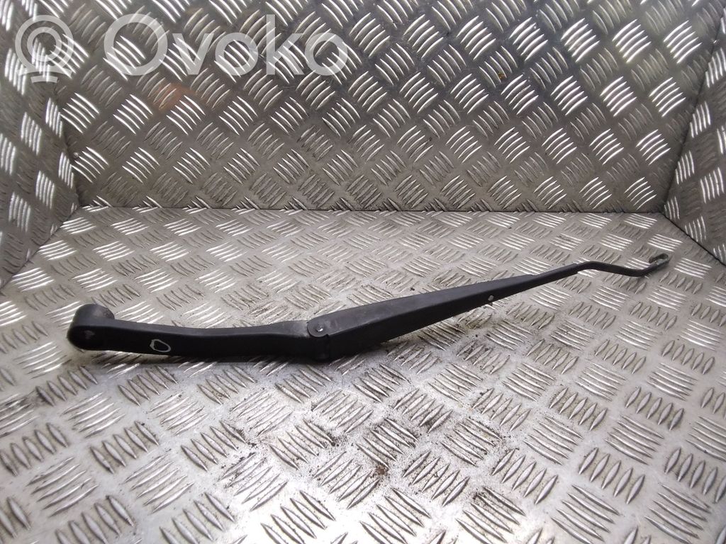 Subaru Legacy Ramię wycieraczki szyby przedniej / czołowej 