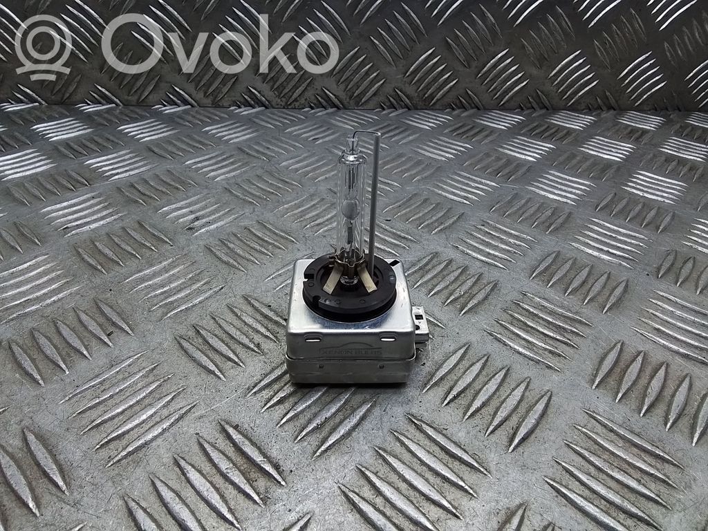 BMW 7 E65 E66 Xenon bulb 