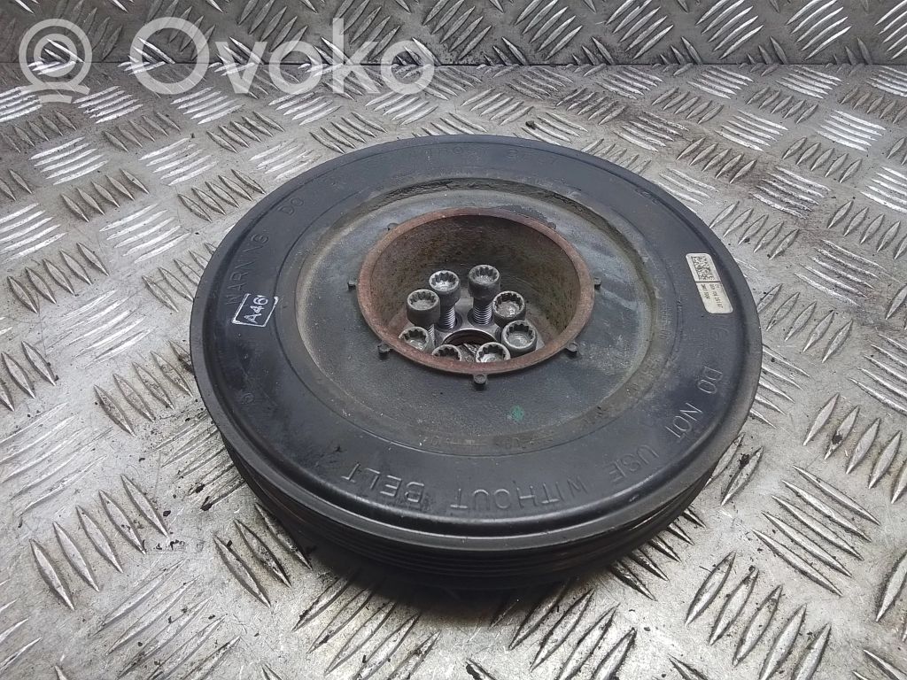 Kampiakselin vauhtipyörä   059105251AT