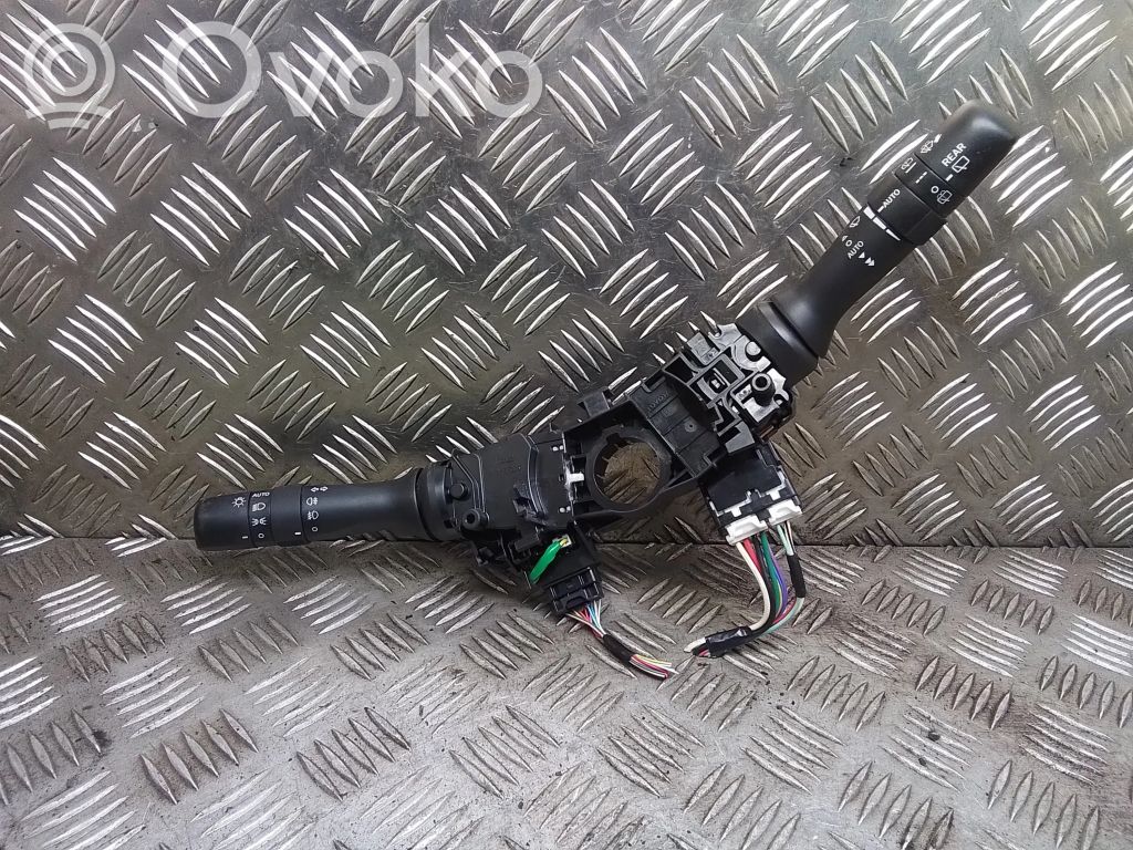 Toyota Prius+ (ZVW40) Wiper turn signal indicator stalk/switch 