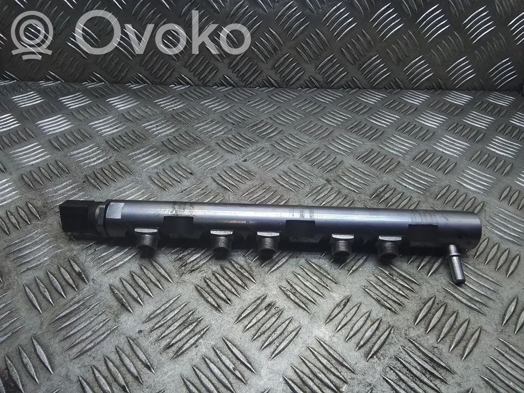BMW 3 E90 E91 Fuel pressure sensor 
