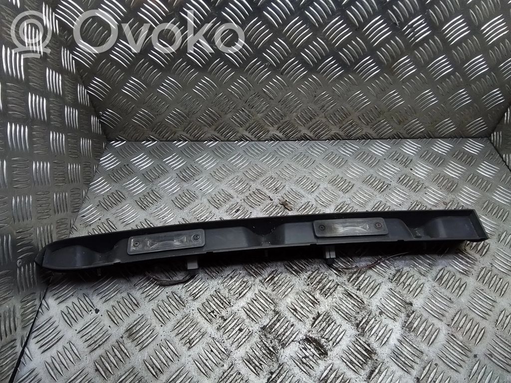 Opel Astra J Numerio apšvietimas 