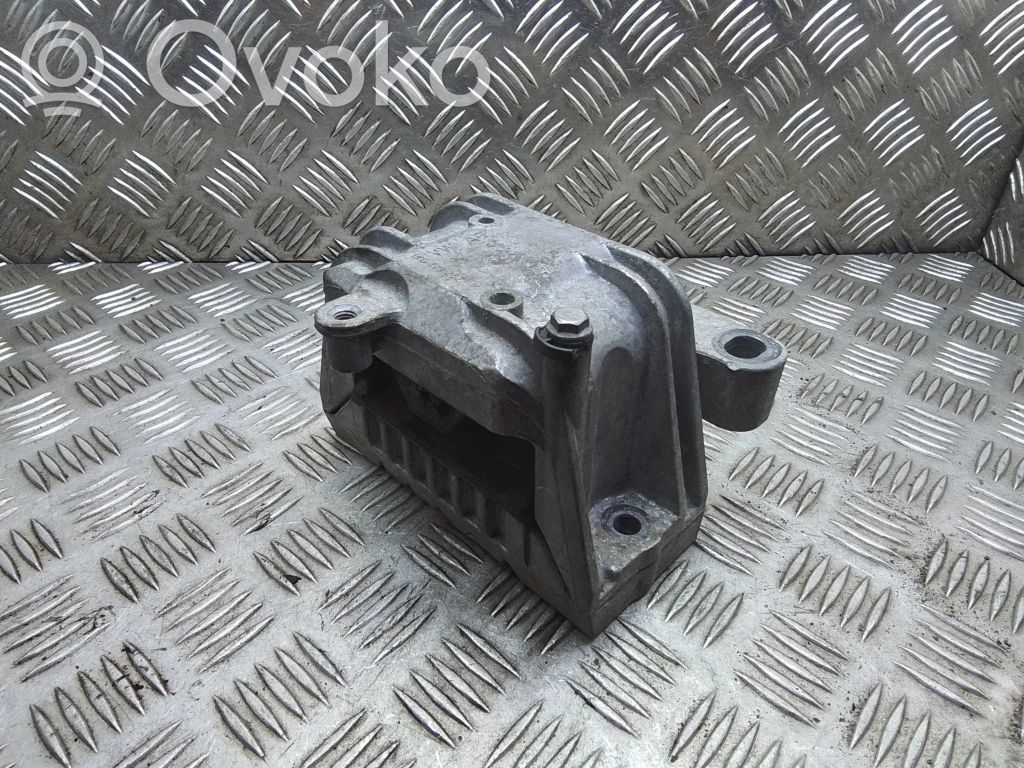 Volkswagen Golf Cross Engine mount bracket 