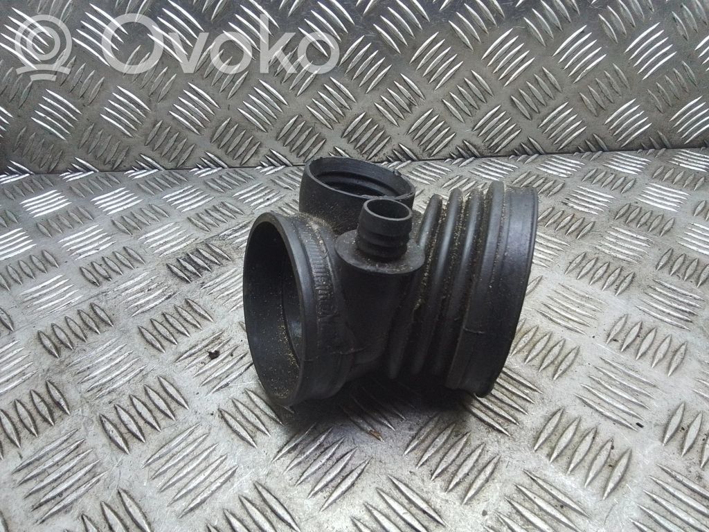 BMW 5 E39 Šļūtene (-es) / caurule (-es) 