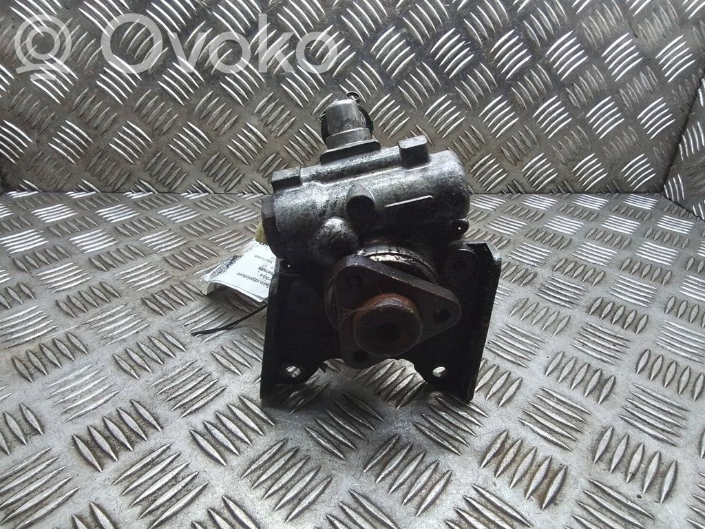BMW 5 E60 E61 Power steering pump 