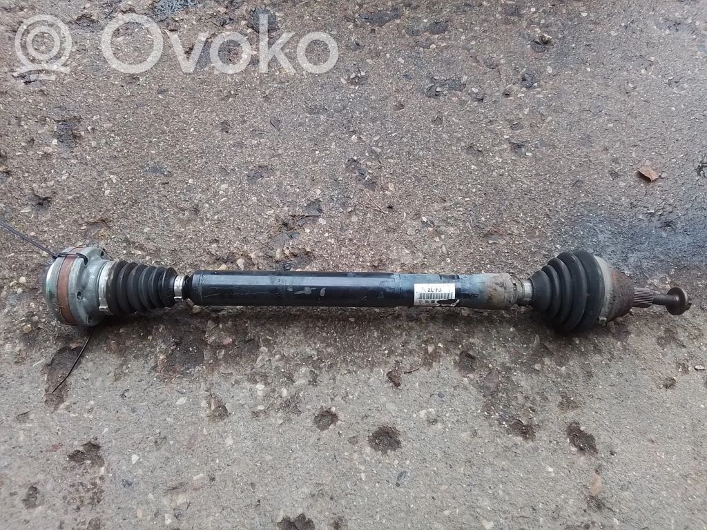 Volkswagen PASSAT CC Eje de transmisión delantero 