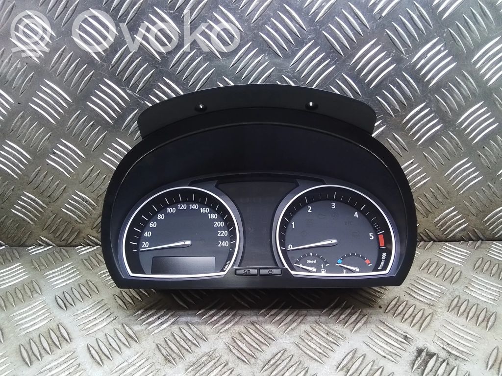 BMW X3 E83 Spidometras (prietaisų skydelis) 