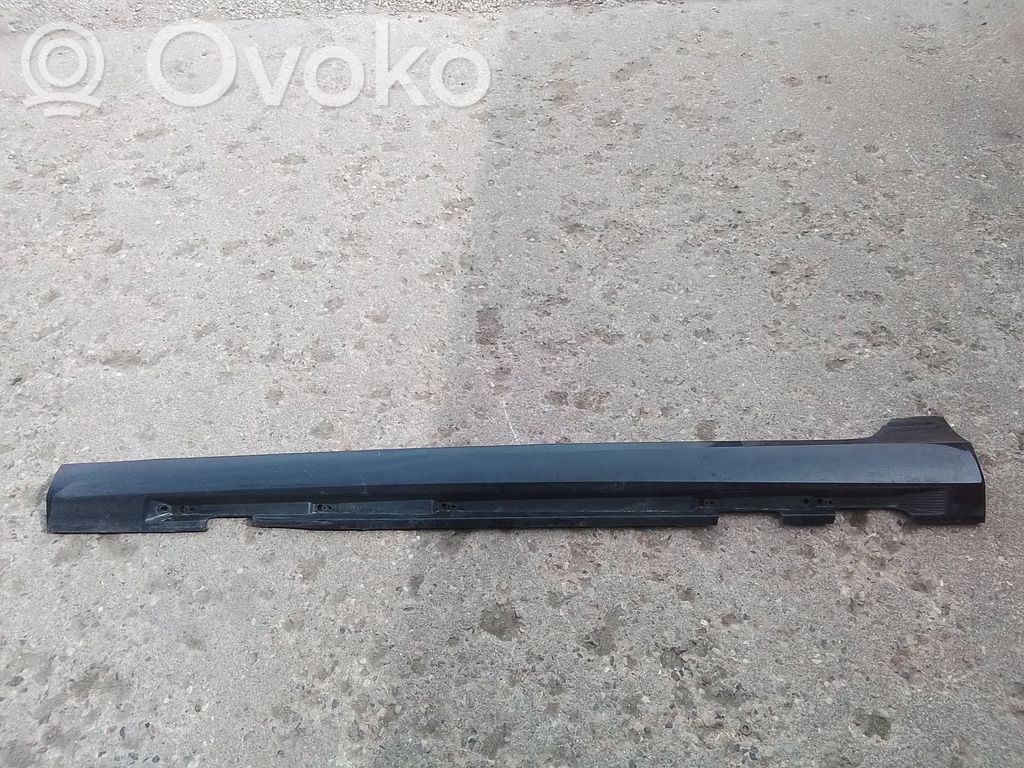 Volvo V60 Sill 