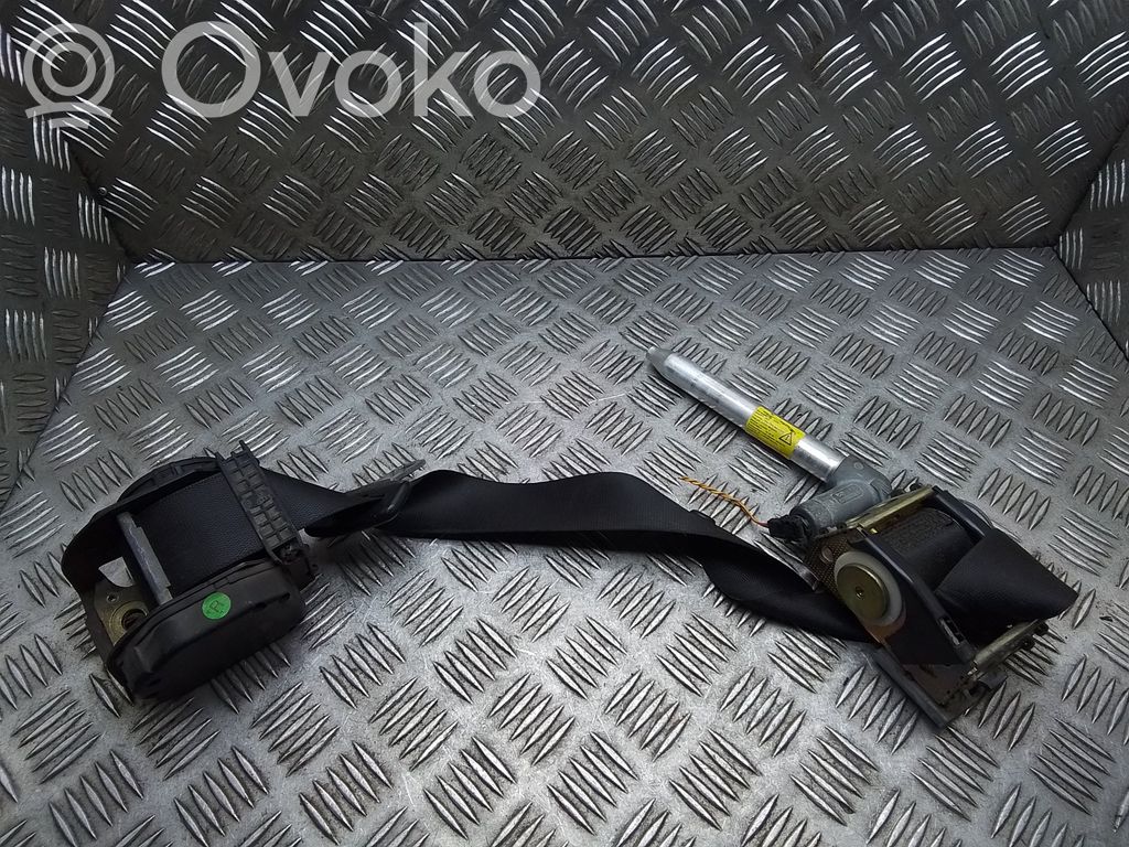 BMW 7 E65 E66 Rear seatbelt 