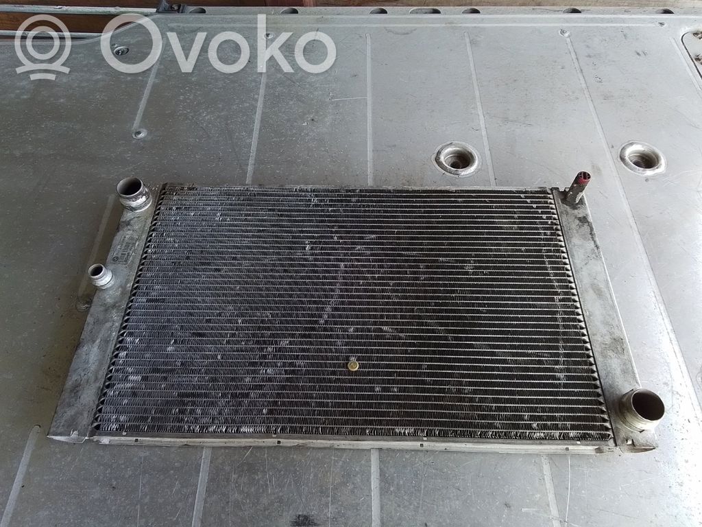 BMW 7 E65 E66 Dzesēšanas šķidruma radiators 