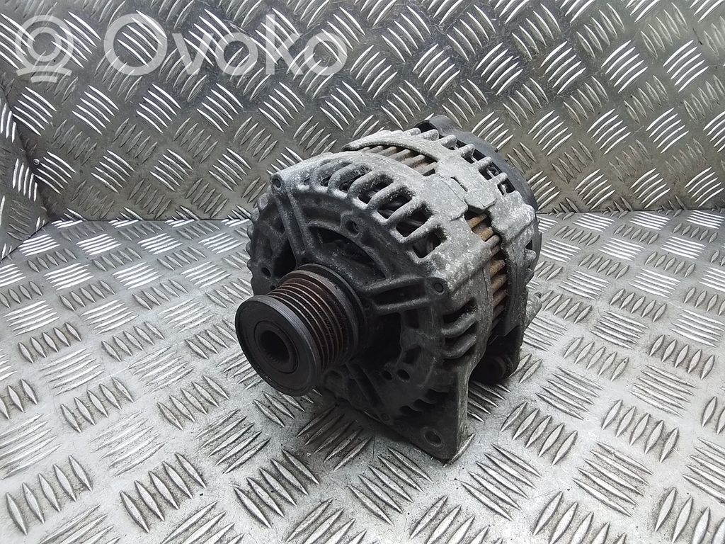 Volkswagen Transporter - Caravelle T5 Alternador 