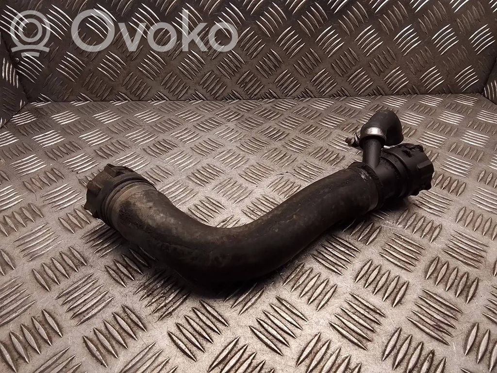 BMW 7 E65 E66 Engine coolant pipe/hose 