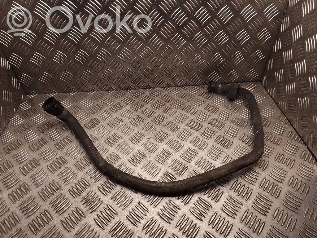 BMW 7 E65 E66 Engine coolant pipe/hose 