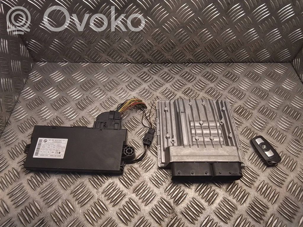 Engine ECU kit and lock set   7614359,5WK91156,61359237047,5WK49515,5WK49515EBR,6135923704701,6986585,698658503,9237047,923704701
