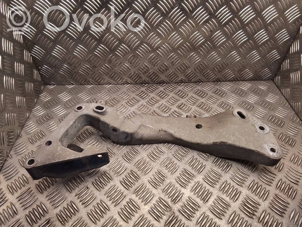 Gearbox mounting bracket   6769281,676928104,22316769281,2231676928104