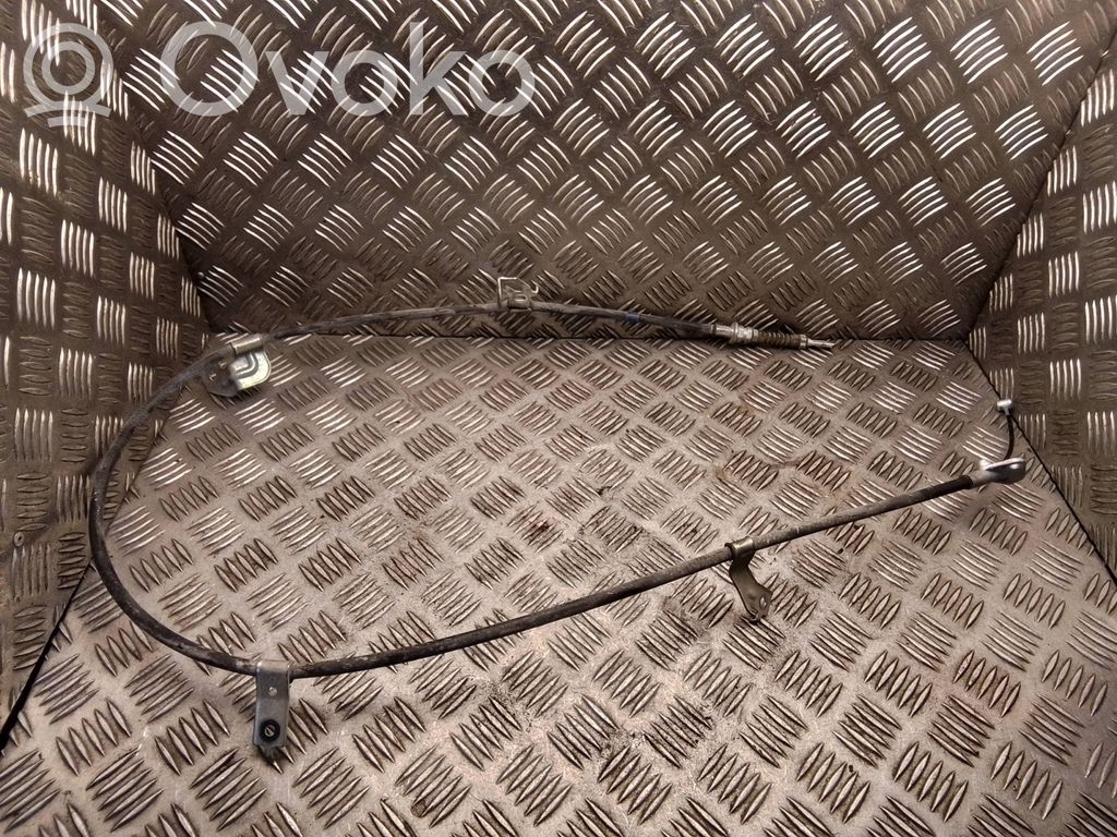 Suzuki Vitara (LY) Handbrake/parking brake wiring cable 