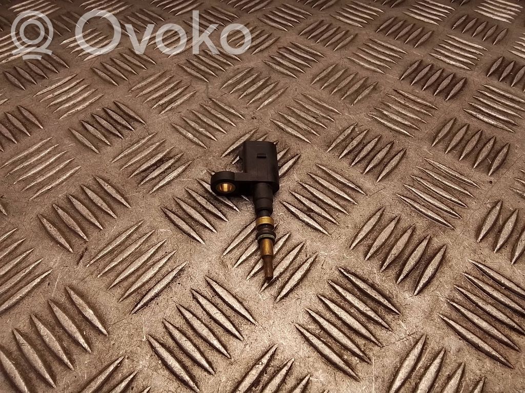 Skoda Octavia Mk4 Coolant temperature sensor 