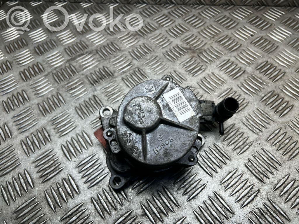Opel Vivaro Pompa podciśnienia / Vacum 