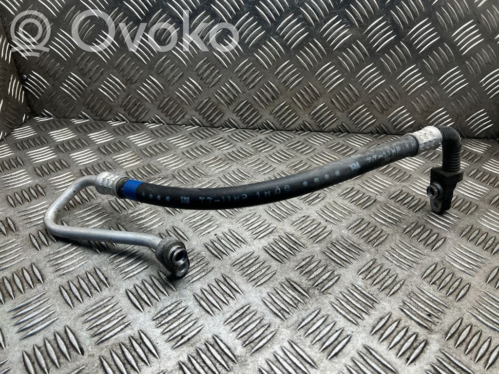 Toyota Prius (XW30) Ilmastointilaitteen putki (A/C) 