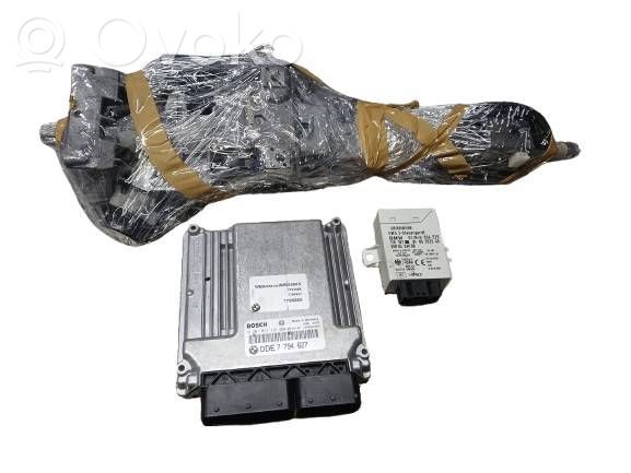 Engine ECU kit and lock set   0281011121,7795255,7794627