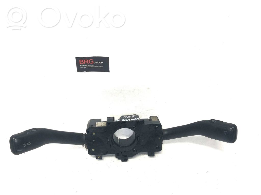 Volkswagen PASSAT B5 Wiper turn signal indicator stalk/switch 