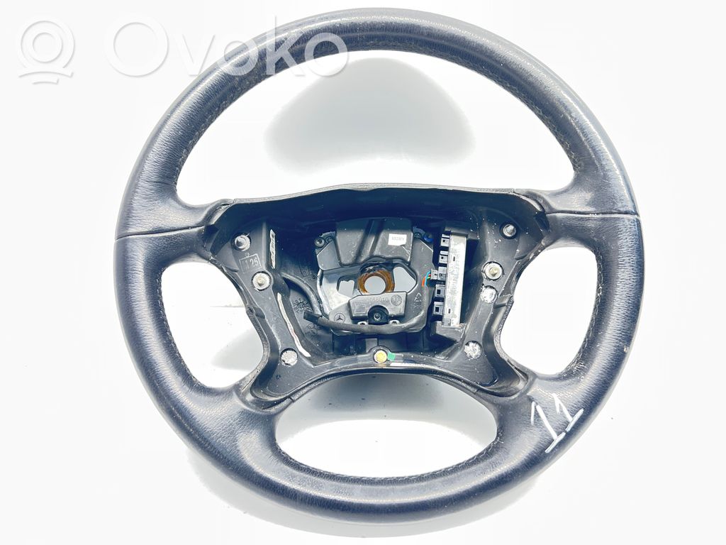 Mercedes-Benz CLS C219 Ohjauspyörä 