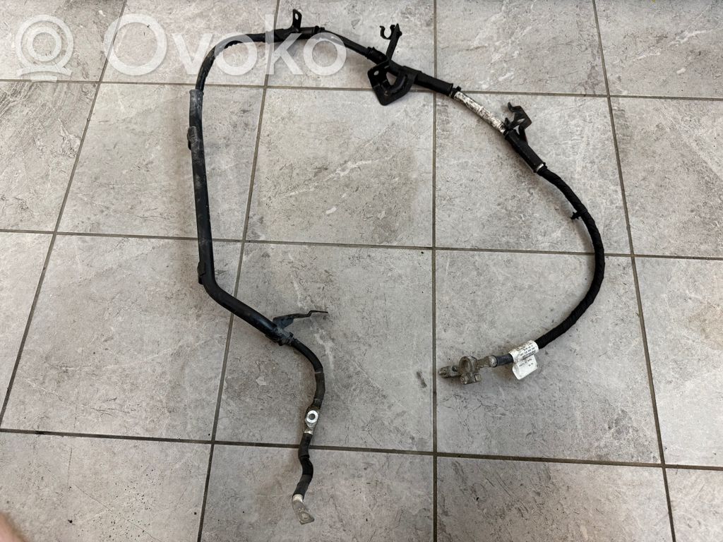 Volkswagen Amarok Cavo positivo (batteria) 