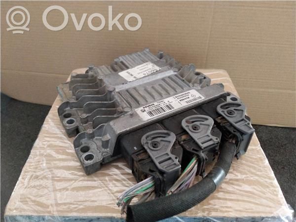 Engine control unit/module ECU   8200953545,S122326115A