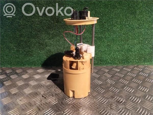 BMW X5 E70 Bomba interna de combustible 