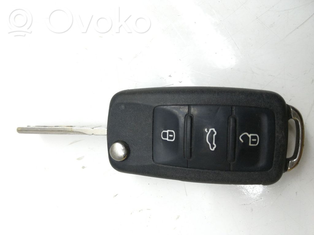 Klucz / Karta zapłonu   3T0837202C,5FA01041301,2010DJ5925,1928102856