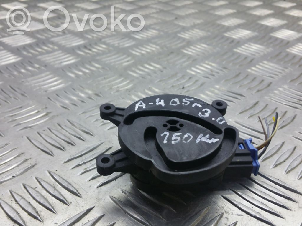 Audi A4 S4 B7 8E 8H Motorino attuatore aria 
