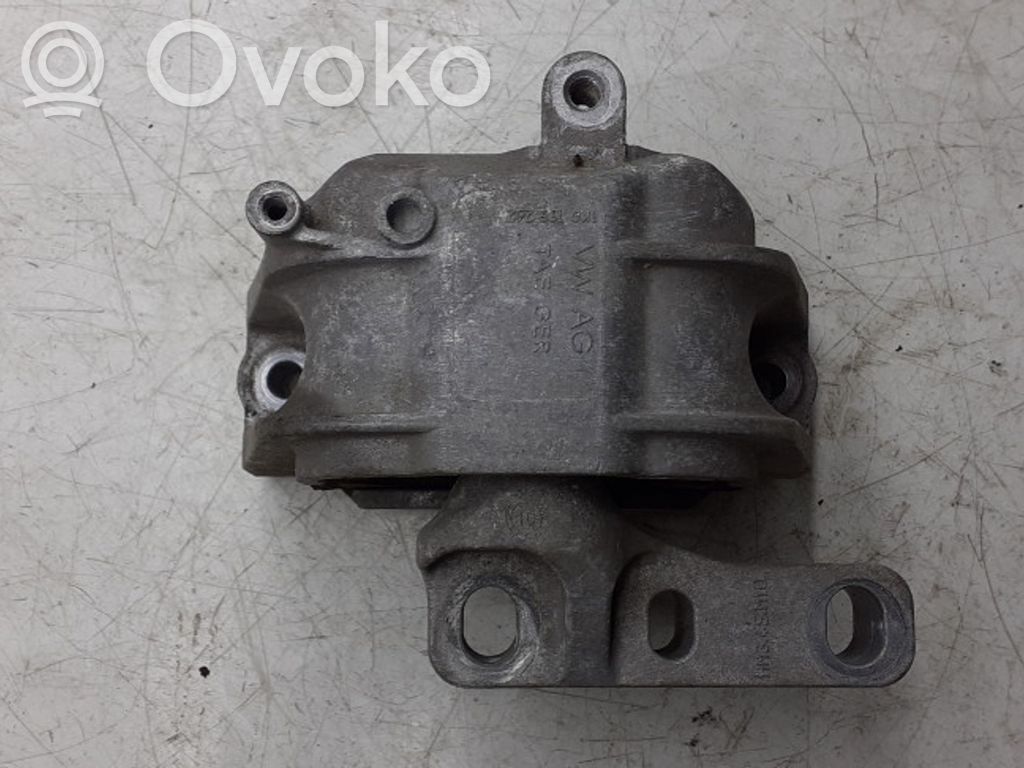 Skoda Superb B6 (3T) Engine mount bracket 
