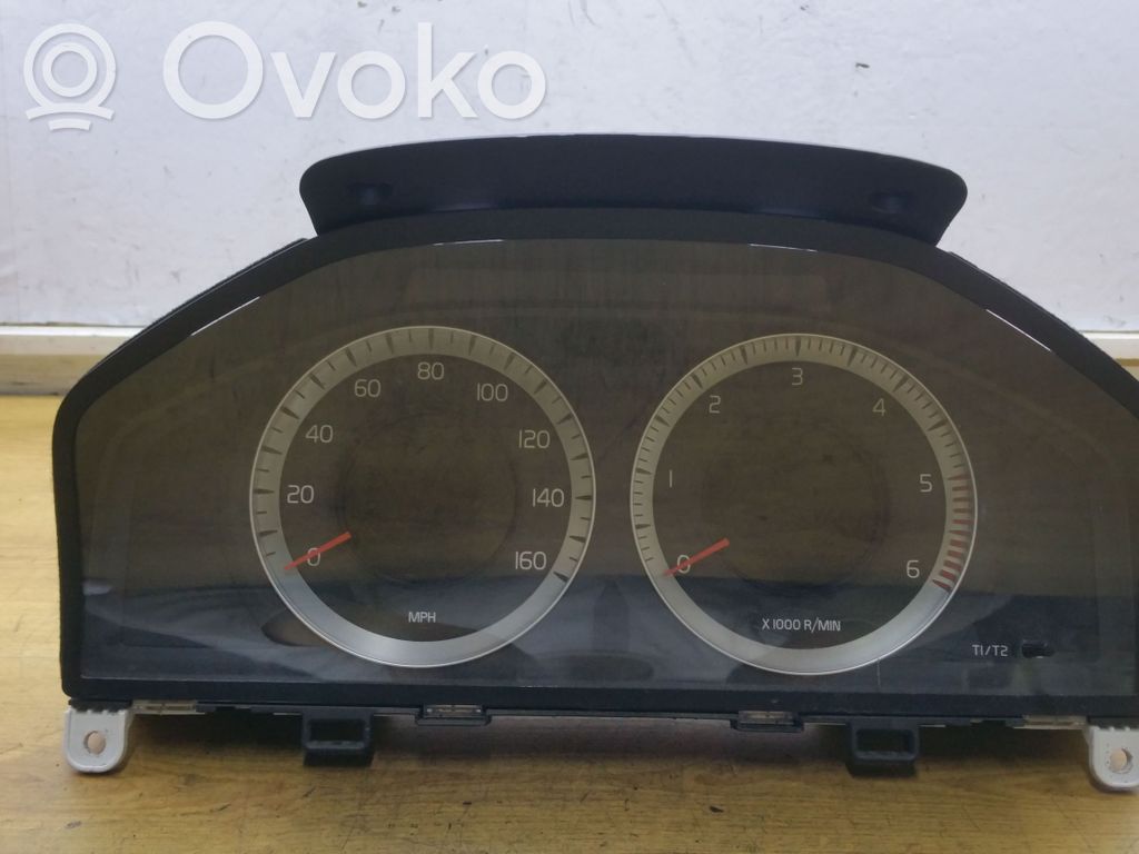 Volvo XC60 Speedometer (instrument cluster) 