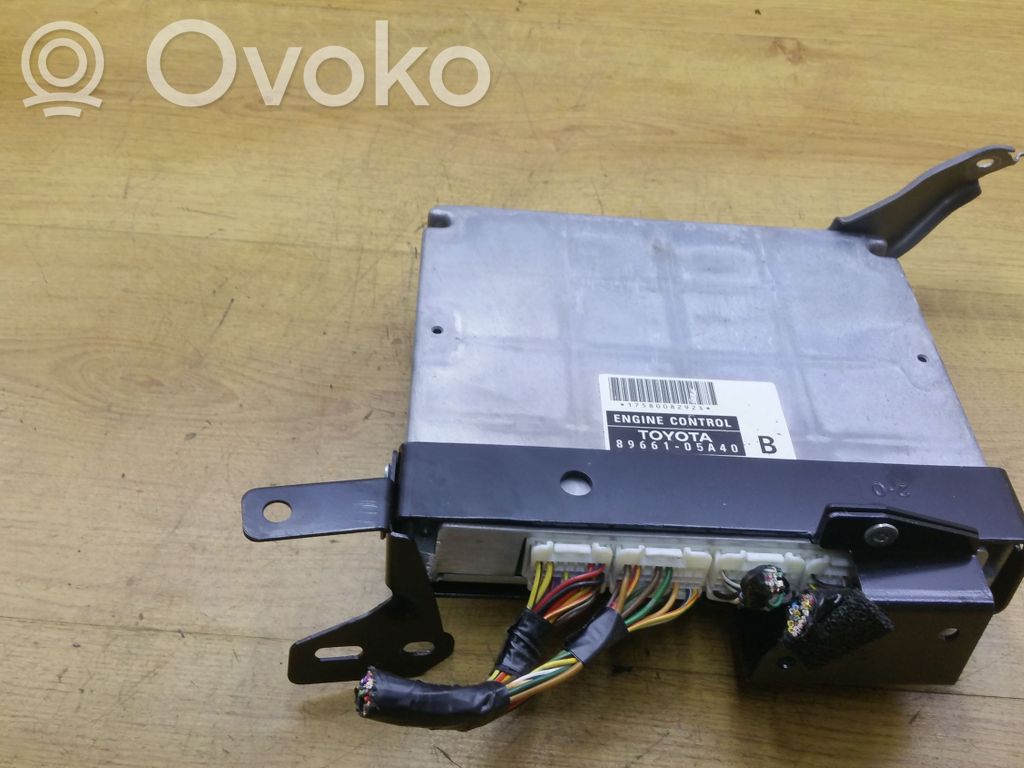Toyota Avensis T250 Engine control unit/module 