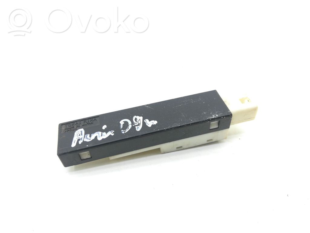 Toyota Auris 150 Antenos stiprintuvas 