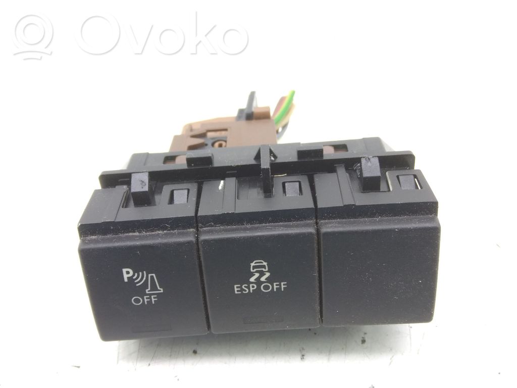 Peugeot 5008 ESP (stability program) switch 