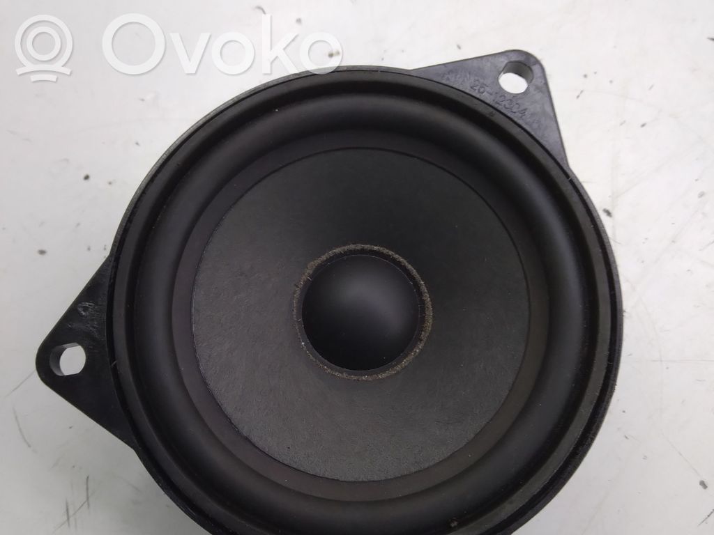 BMW 1 E82 E88 Altavoz subwoofer 