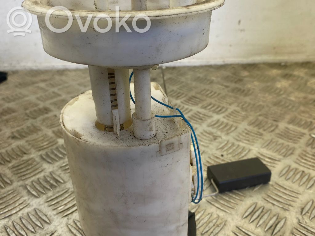 Audi A3 S3 8L In-tank fuel pump 