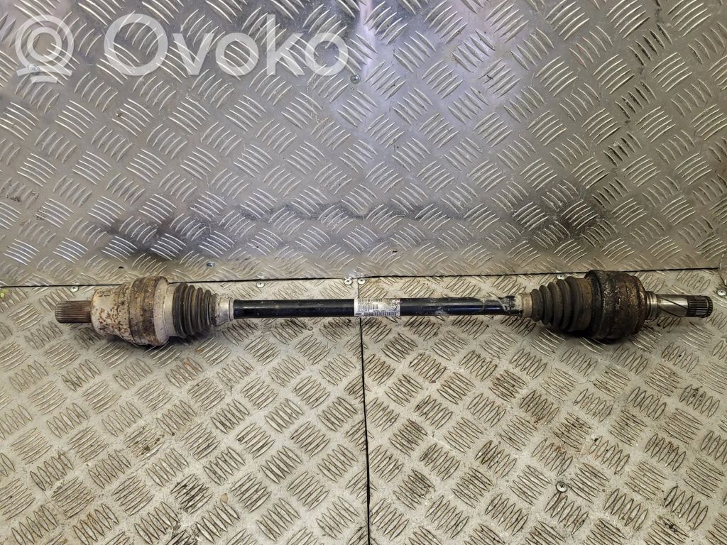 Volvo V70 Galinis pusašis 