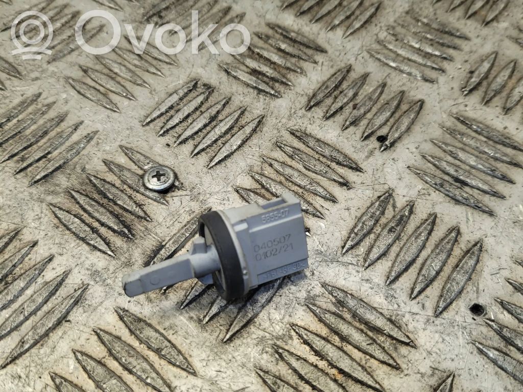 Volkswagen Touran I Interior temperature sensor 