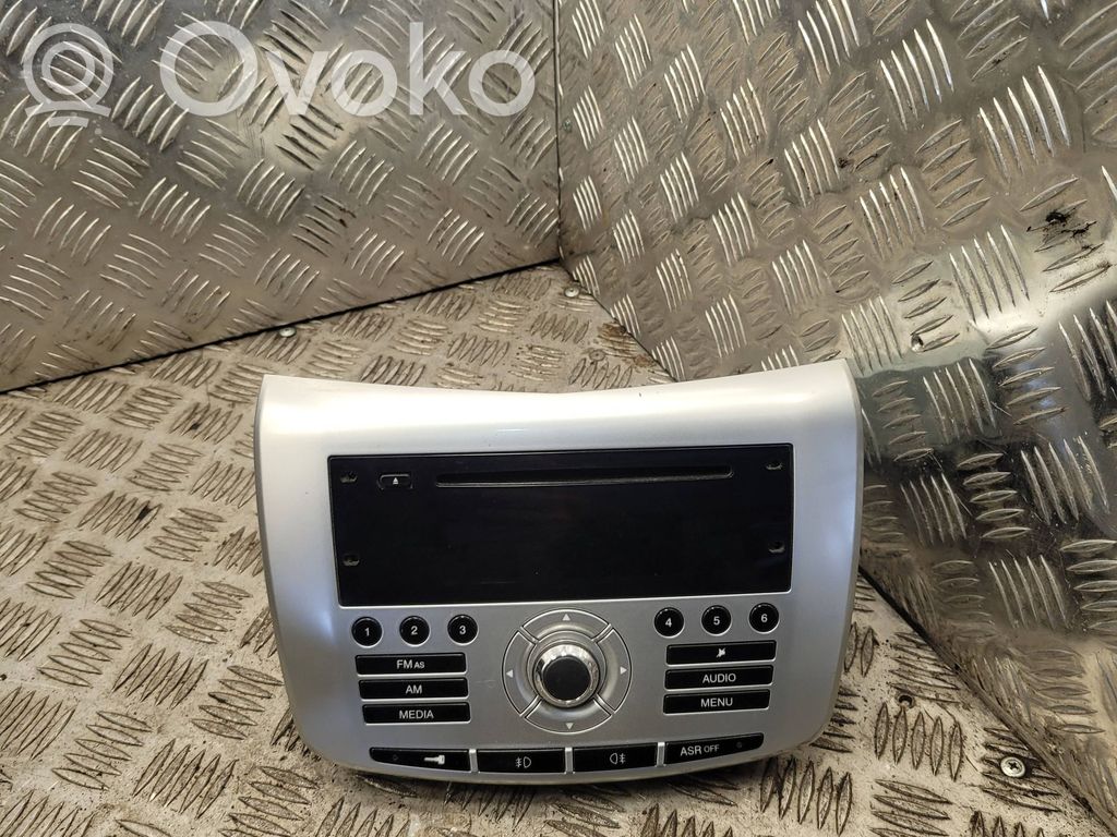 Lancia Delta III Radio / CD-Player / DVD-Player / Navigation 