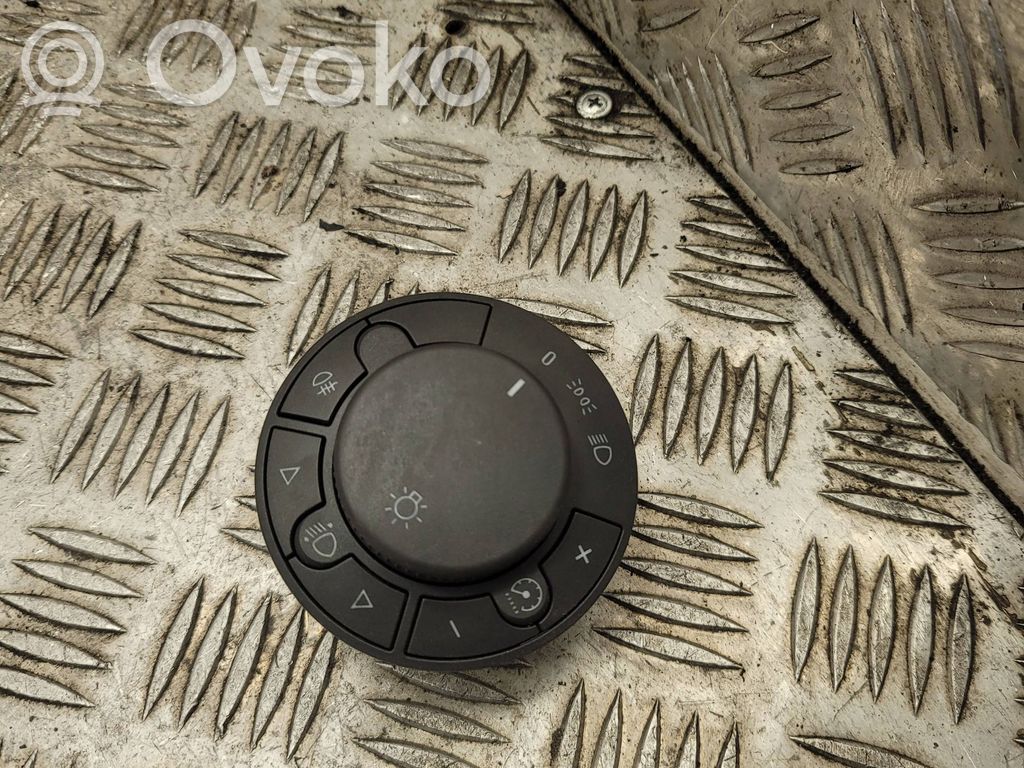 Opel Corsa D Light switch 