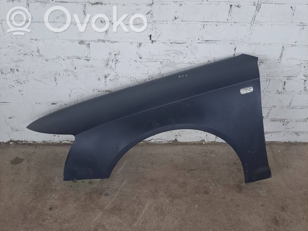 Audi A6 S6 C6 4F Sparnas 