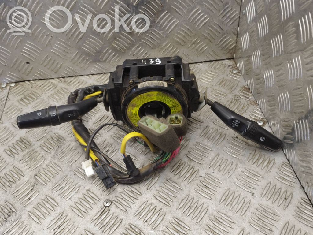Hyundai Galloper Wiper turn signal indicator stalk/switch 