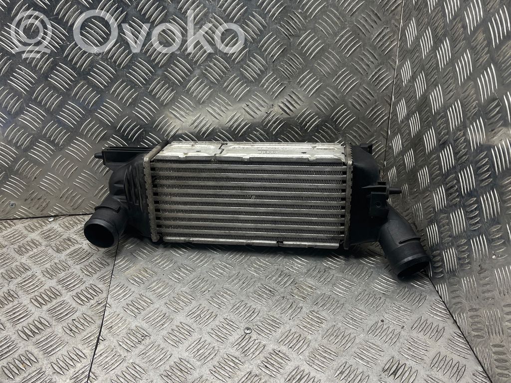 Citroen C5 Interkūlerio radiatorius 