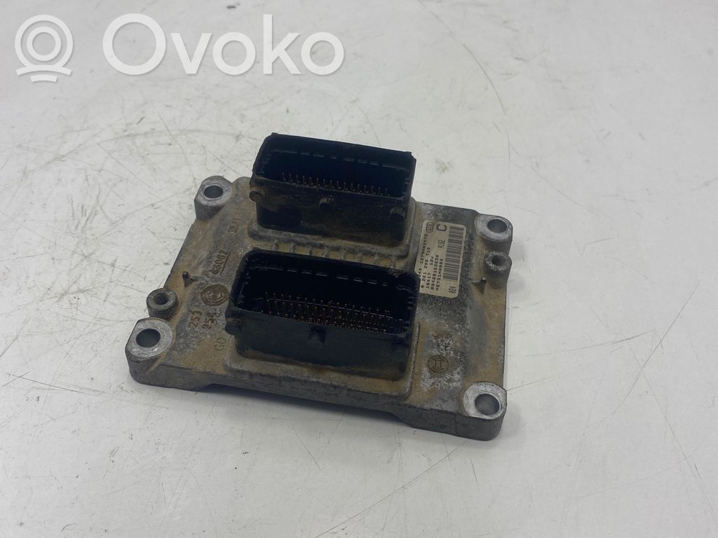 Alfa Romeo 147 Engine control unit/module 
