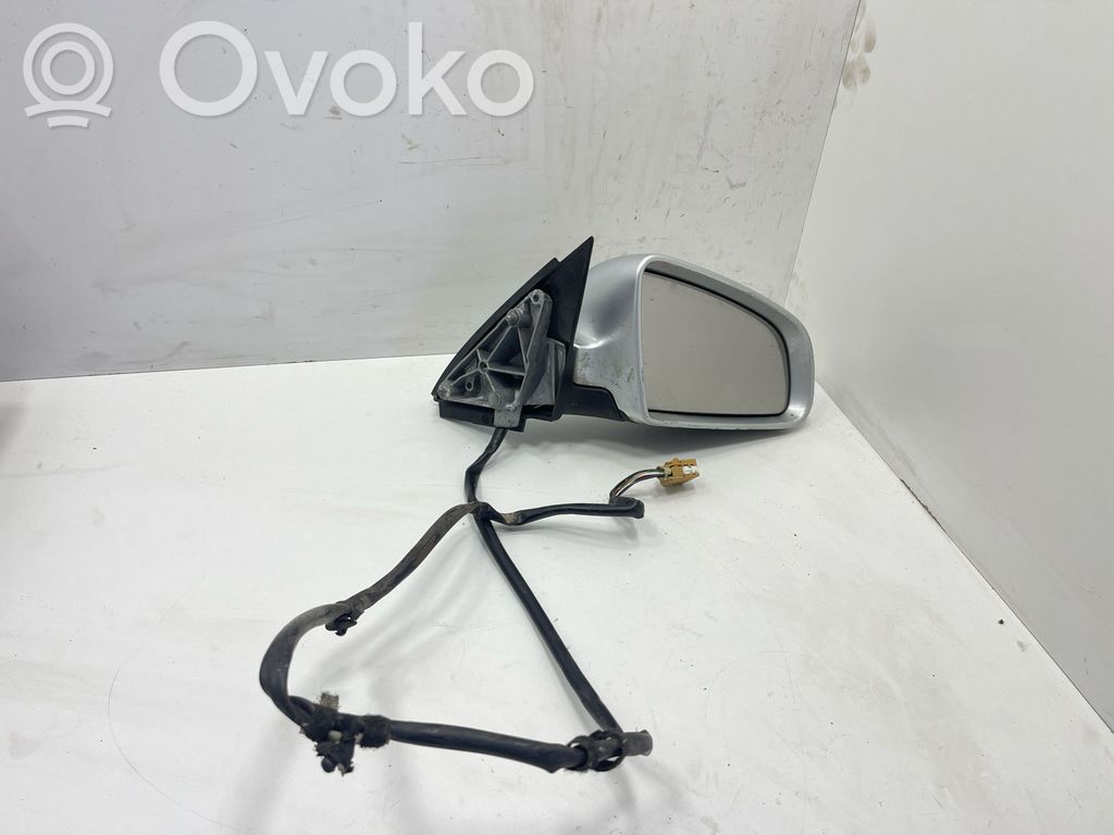 Audi A4 S4 B7 8E 8H Front door electric wing mirror 