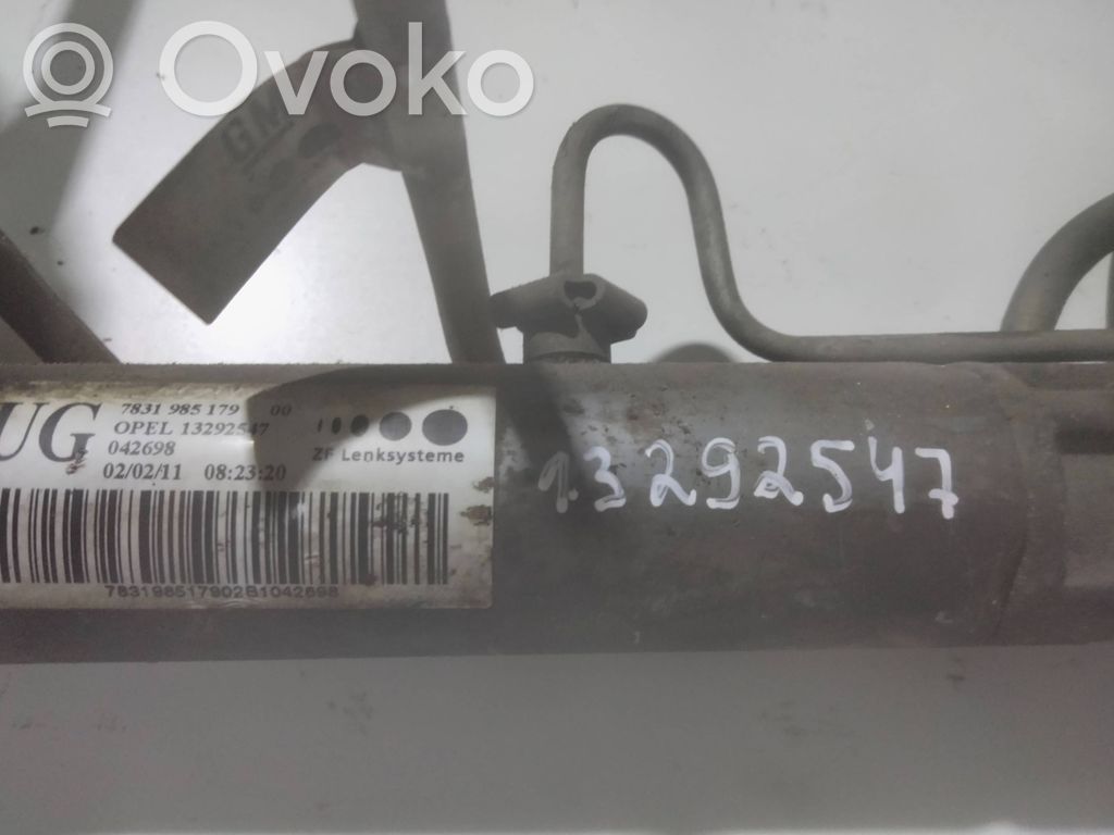 Opel Zafira B Casetă direcție 