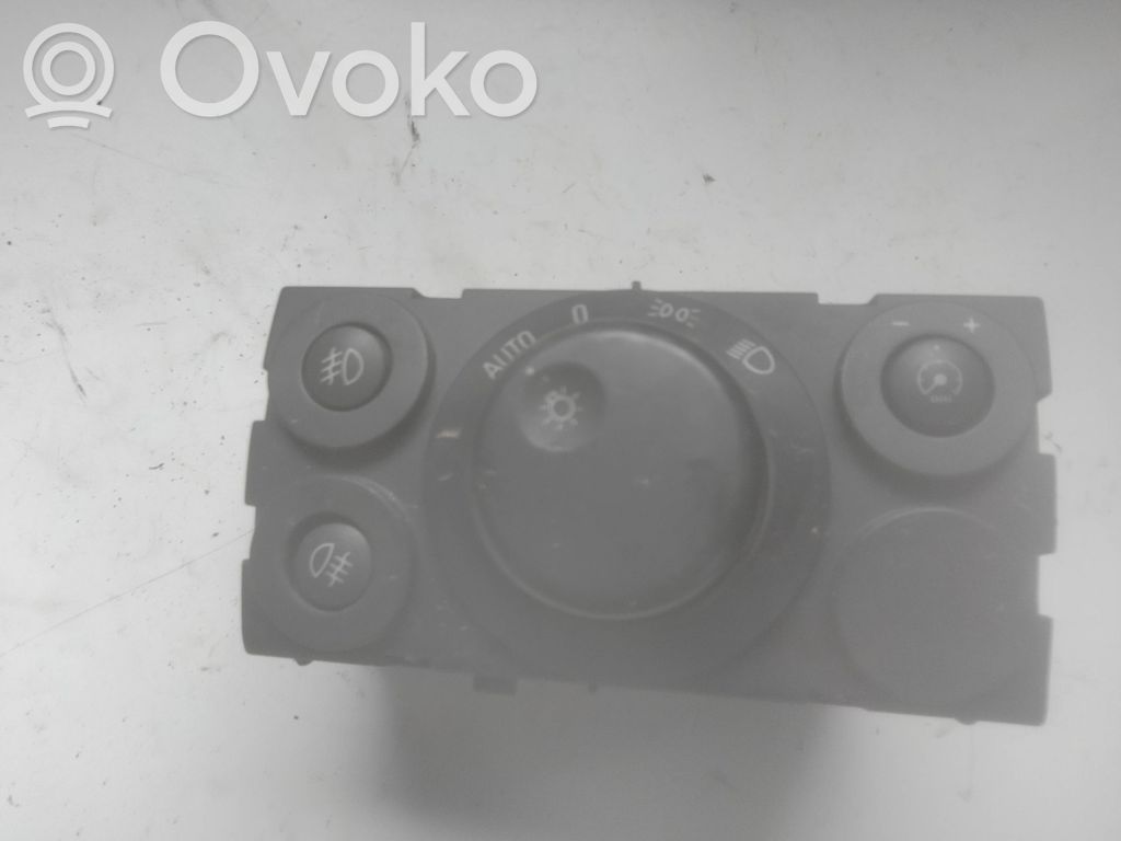 Light switch   13100140,0320,LK04063040,0556